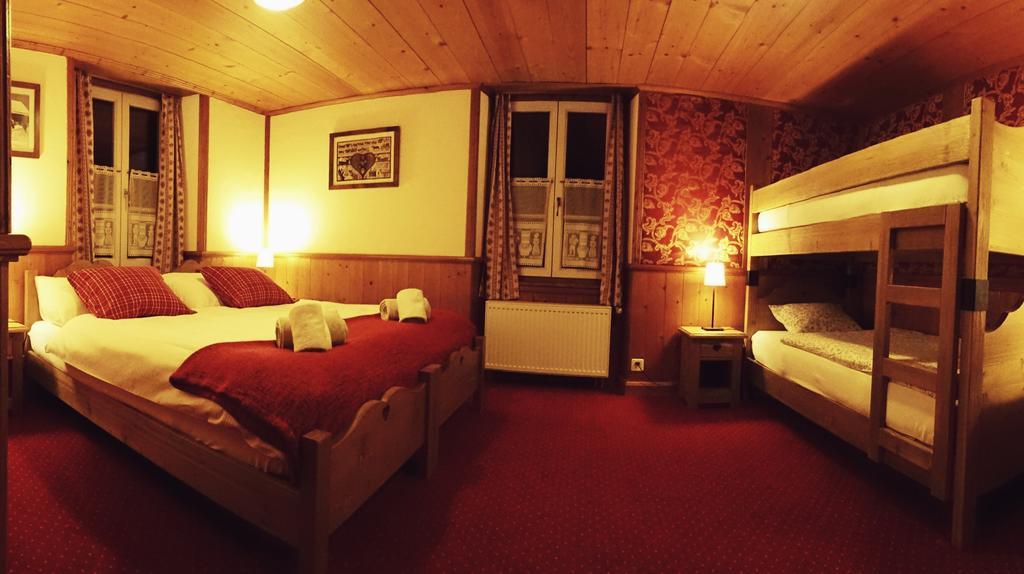 Family B&B Le Vieux Chalet Château-d'Oex Habitación foto